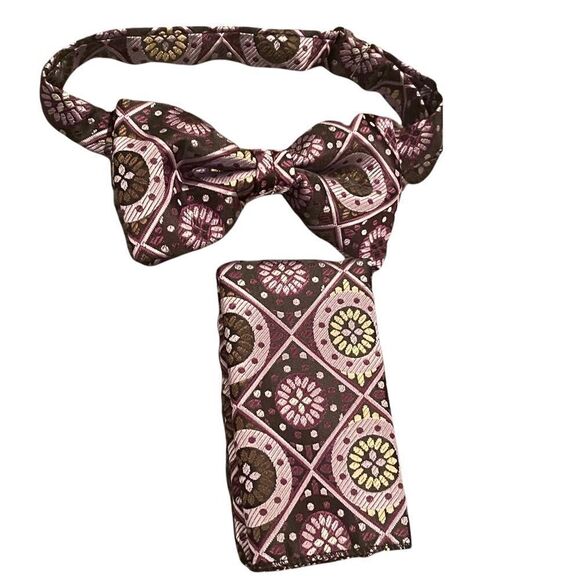 Bow Tie With Matching Pocket Square - Picture 1 of 5